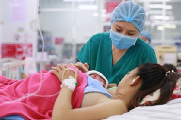 Siêu âm ở tuần thứ 6, bác sĩ thông báo một tin khiến bà mẹ run lẩy bẩy, sau đó ngồi khóc suốt 1 giờ đồng hồ-7