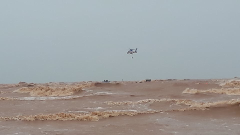 Lời kể của thuyền viên 4 ngày ròng rã bám ống khói tàu Vietship 01 mắc cạn trên biển-5