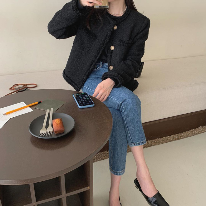 Chưa cần sắm đồ hiệu giá trên trời, Thu này bạn cứ mua áo khoác tweed về mặc là chanh sả như người có tiền-2
