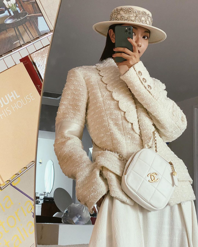 Chưa cần sắm đồ hiệu giá trên trời, Thu này bạn cứ mua áo khoác tweed về mặc là chanh sả như người có tiền-4