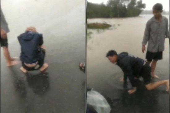 Sản phụ bị nước lũ cuốn trôi trên đường đi đẻ, chồng gào khóc trong tuyệt vọng