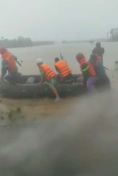 Đã tìm thấy thi thể của thai phụ bị nước lũ cuốn trôi tại Huế-4