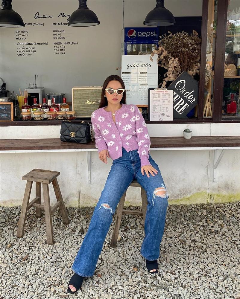 3 kiểu áo khoác khi trở lạnh được lòng hội chị em tuổi 30+ nhà Vbiz-9