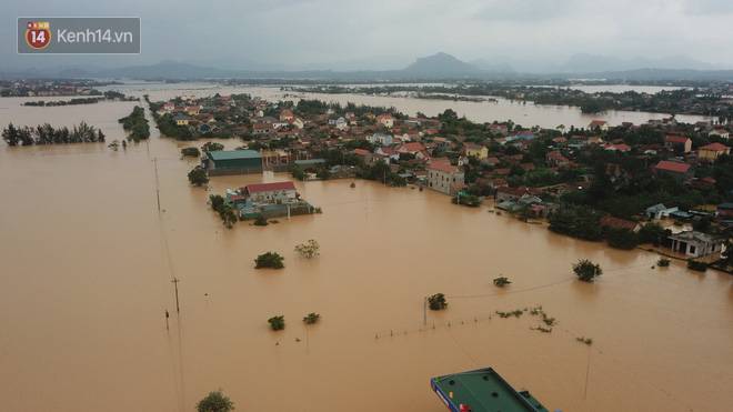 Người dân 5 ngày ăn cháo trắng kèm muối, đêm không dám ngủ trong trận lũ lịch sử ở Quảng Bình-2