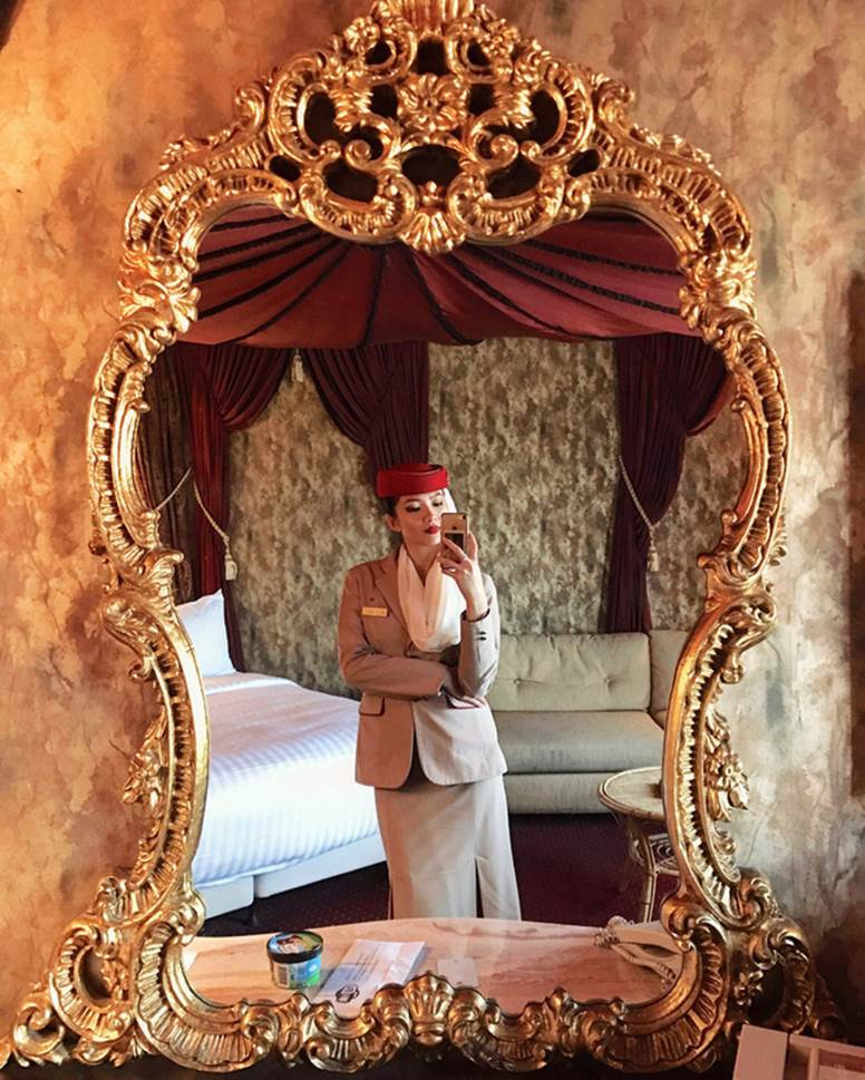 Gái đẹp Việt làm tiếp viên tại hãng hàng không đắt giá nhất hành tinh: Lương gần 1 tỷ/năm, từng đặt chân đến 76 quốc gia-5