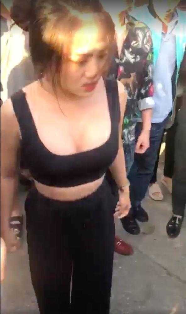 Mẹ ruột nhập viện vì dư luận công kích, diễn viên Trang Abby bức xúc: Làm ơn phân biệt đúng sai-2