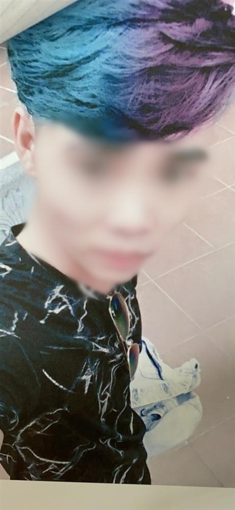 Con dâu một YouTuber nổi tiếng khỏa thân để đổi quà, ai ngờ đâu bị tống tiền phải bay từ Bắc Giang vào Sài Gòn để nộp đơn tố cáo-1