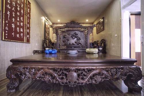 Choáng ngợp căn nhà nội thất toàn gỗ khắc nguyên khối tiền tỉ của đại gia Hà thành-2