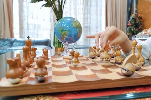 Choáng ngợp căn nhà nội thất toàn gỗ khắc nguyên khối tiền tỉ của đại gia Hà thành-9