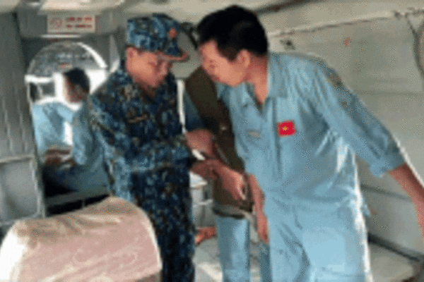 Những hình ảnh đầu tiên của 19 người được cứu từ Thủy điện Rào Trăng-8