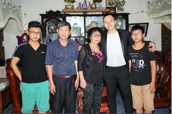 Quản lý Noo Phước Thịnh bất ngờ tố Vũ Khắc Tiệp quỵt tiền nhưng vẫn tỏ ra xa hoa vương giả trên mạng xã hội-4