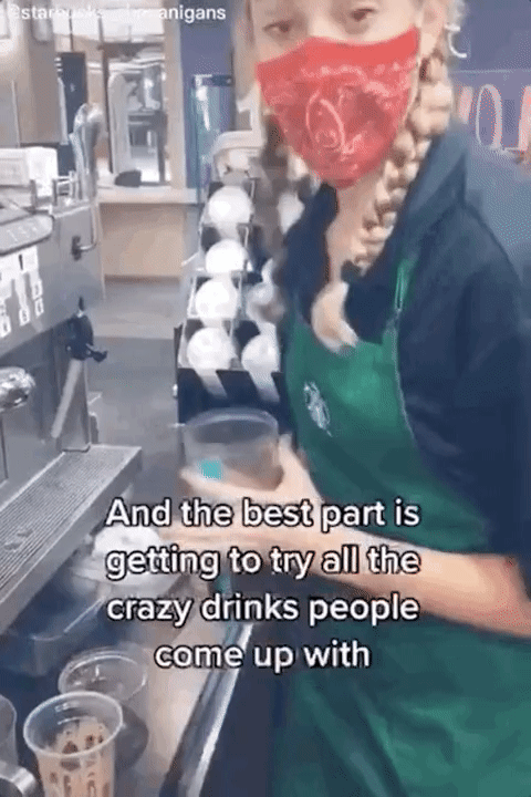 Hoang mang về clip nhân viên Starbucks nhổ lại đồ uống vào ly của khách sau khi nếm thử-2