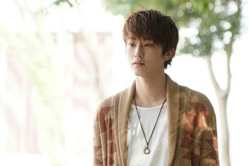 Vắng nhà nửa tháng, tôi uất hận biết bí mật tày đình của vợ qua chai sữa tắm đầy ắp-1