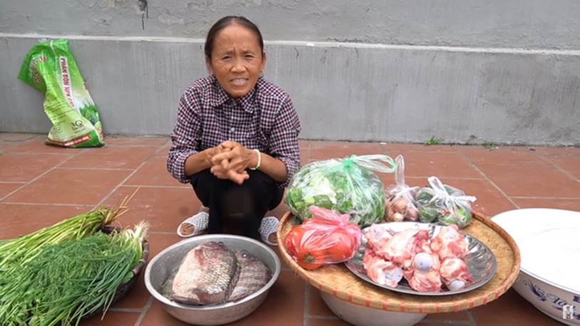 Bà Tân Vlog tái xuất với bát bún cá siêu to khổng lồ, đánh bay tin đồn nghỉ làm video sau lùm xùm của con trai-2