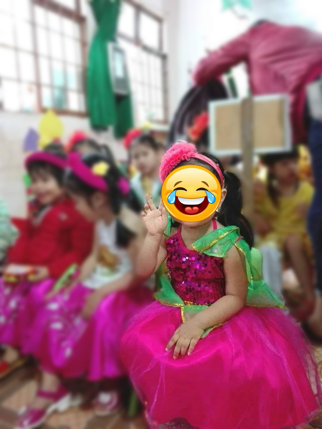 Sáng đưa con đi học nhưng lại nhận điện thoại từ cô: Cho con nghỉ sao không báo?, mẹ chạy vội đến trường thì ngã ngửa trước sự thật-2