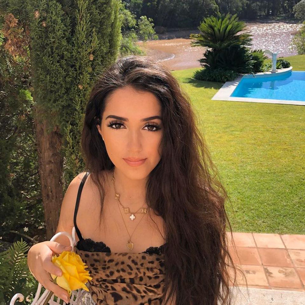 Bạn gái cũ của thiếu gia Hiếu Nguyễn giờ ra sao?-6