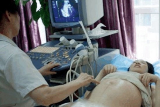 9X Hòa Bình khệ nệ mang bầu suốt 9 tháng, lúc khám không có đứa trẻ nào trong bụng