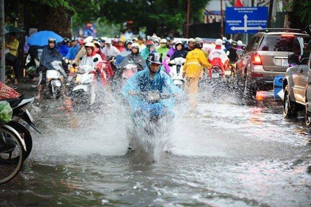 Dự báo thời tiết 16/10: Miền Trung mưa dữ dội, miền Bắc lạnh kèm mưa-1
