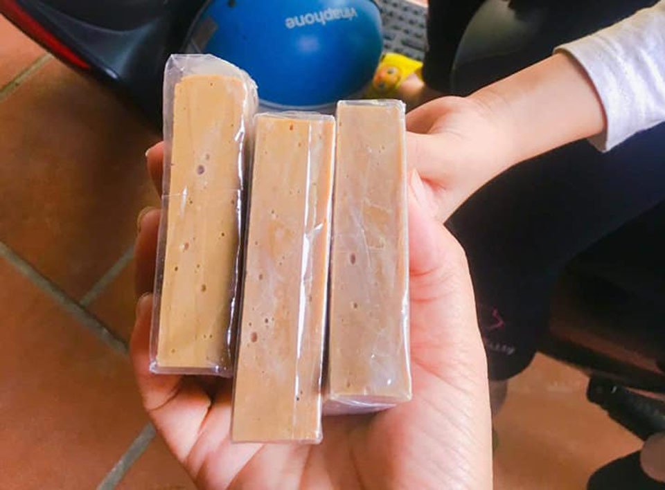 Lo quà Tết sớm, nhà giàu về tận bản mua ngựa bạch nấu cao-5