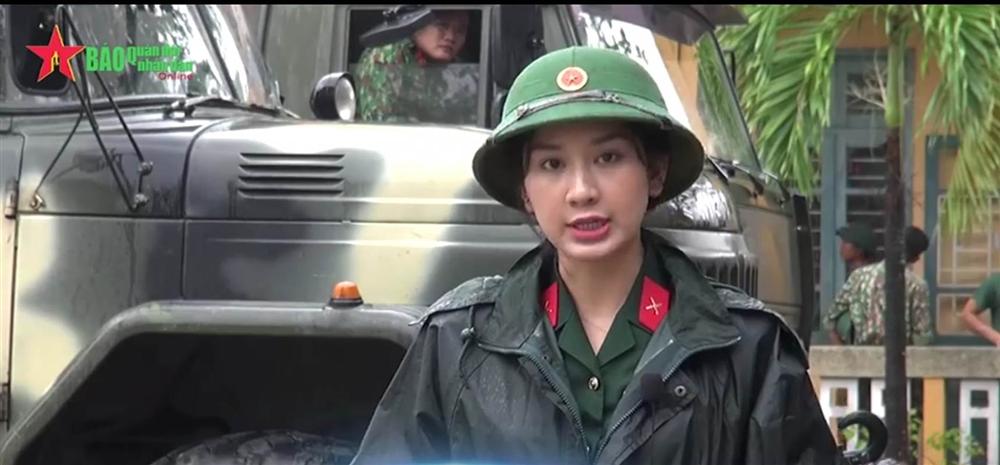 Nữ MC xinh đẹp dẫn bản tin mưa bão khiến cộng đồng mạng xôn xao truy tìm, ngắm loạt ảnh đời thường lại càng bất ngờ vì nhan sắc kiều diễm-3