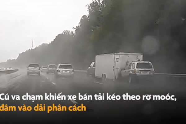 Ôtô đi tốc độ cao, lao vào thùng xe phía trước