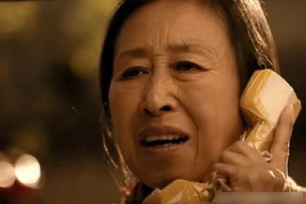 Tỉnh dậy sau đêm tân hôn tôi tá hỏa thấy người nằm bên không phải vợ mình, vội gọi cho mẹ thì bà tiết lộ vợ đã…-2