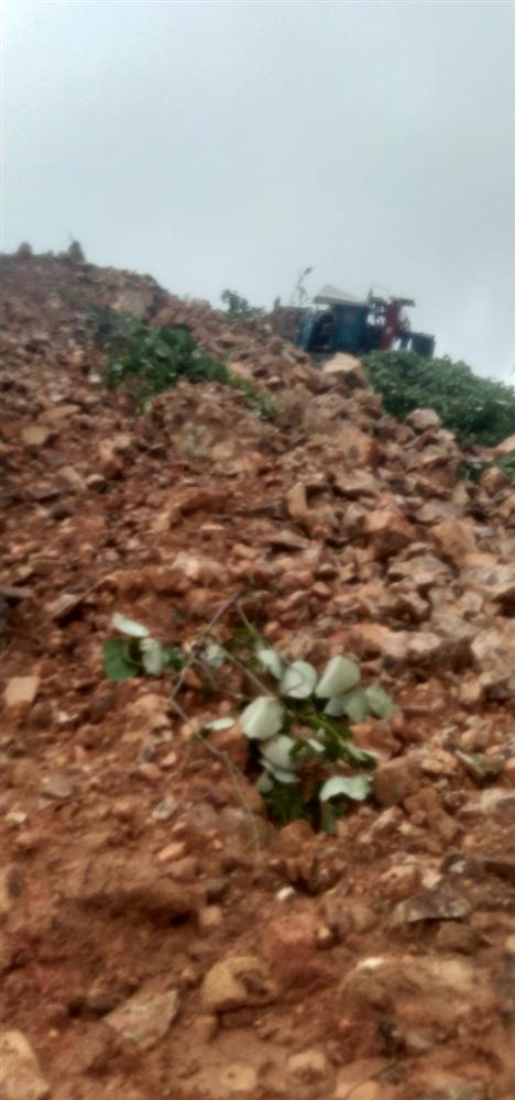 Ảnh: Cận cảnh bên trong khu vực nhà điều hành thủy điện Rào Trăng 3 bị lũ quét vùi lấp-8