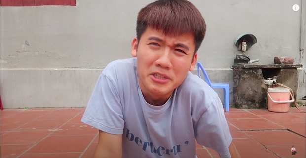 Hưng Vlog đăng clip khóc lóc tuyên bố đi nước ngoài sau loạt lùm xùm, nhưng tất cả lại là cú lừa?-3