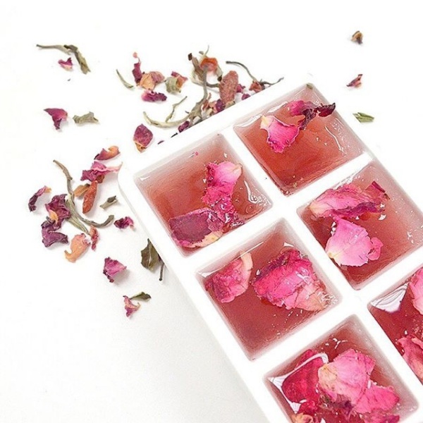 Khoe làn da căng bóng, Tăng Thanh Hà vẫn để lộ dấu hiệu tuổi tác ở điểm này-12