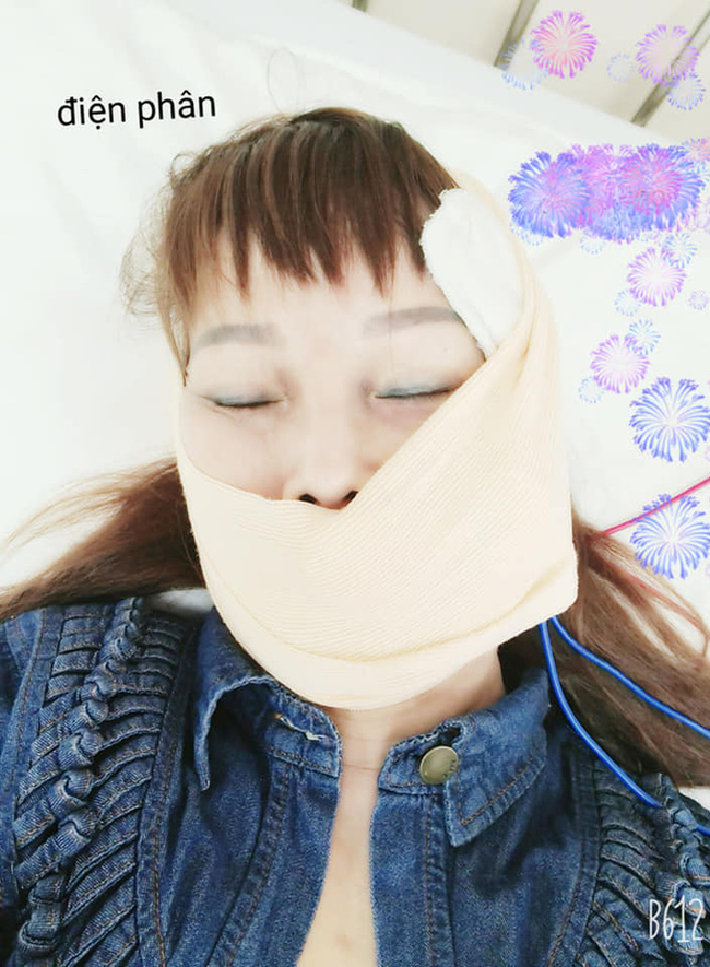 Cô dâu 63 tuổi để lộ vùng nhạy cảm khiến dân tình bất ngờ, tự tin khoe nhan sắc đã bớt méo mó” trong căn nhà mới-5