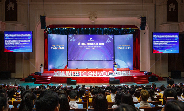 Đại học VinUni khai giảng năm học đầu tiên-7