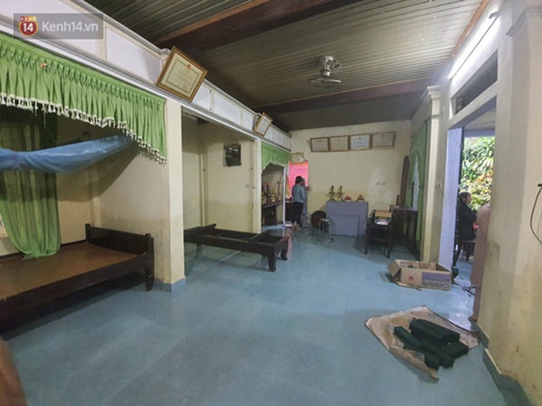 Chủ tịch huyện hy sinh khi cứu nạn Rào Trăng: Nhà ngập hơn 1 mét, mẹ già nằm viện, vẫn gác việc nhà lao vào vùng lũ vì dân-2