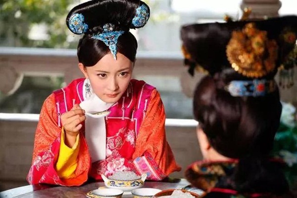 Phi tần không có nổi mụn con nhưng lại được cả 3 vị Hoàng đế sủng ái vì điều này-1