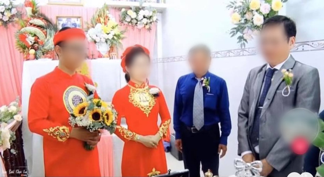 Màn nạp tài khủng 1,8 tỷ tiền mặt của chú rể miền Tây, nhà cô dâu cũng đáp lễ” bằng số lượng vàng và kim cương chẳng kém cạnh-5