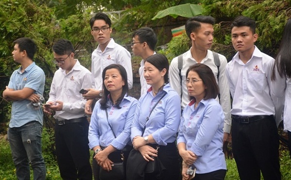 Nghẹn ngào tiễn đưa 13 cán bộ, chiến sĩ hy sinh ở Rào Trăng 3-17