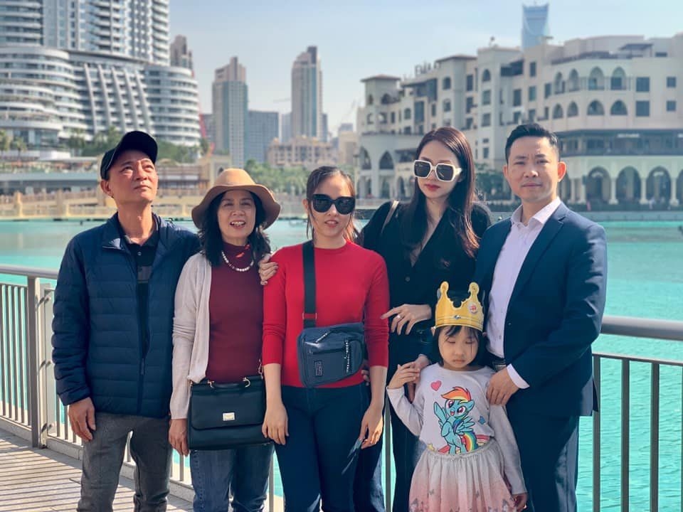 Chân dung người phụ nữ Hương Giang Idol mượn thân phận để nổi tiếng, sống lặng lẽ bên chồng con-3