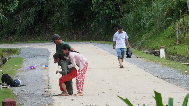 Rùa ơi, con khoe là có quà cho mẹ, con đâu rồi…”-2