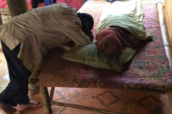 Đang ngập tứ bề, miền Trung lại sắp đón bão có cường độ kinh khủng?-2