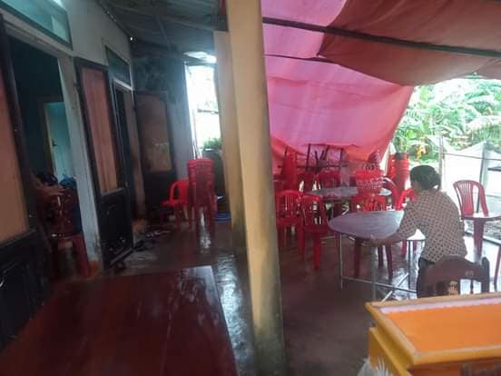 Bé trai 2 tuổi rơi xuống nền nhà ngập nước lũ tử vong thương tâm ở Quảng Trị: Cha mẹ bàng hoàng chưa thể tin nổi...-4