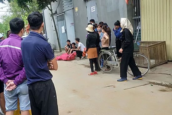 Nghi án chồng sát hại vợ và nhân tình tại phòng trọ ở Bắc Giang