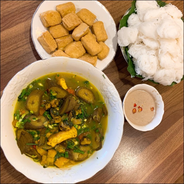 Vợ Thành Trung không chỉ khéo chăm con mà còn giỏi chiều chồng, nấu toàn món đưa cơm lại còn hợp thời tiết ngày lạnh-9