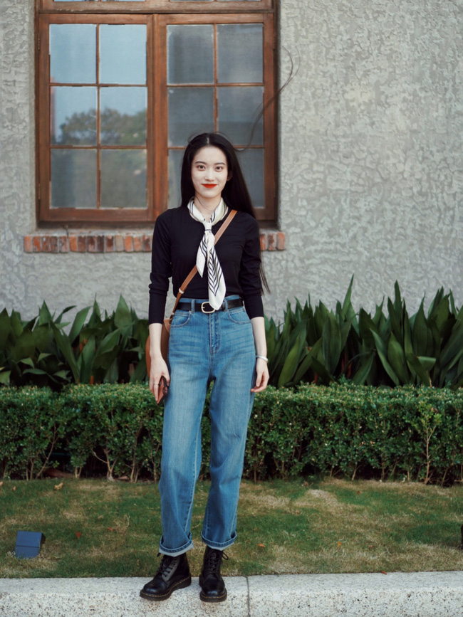 Street style Châu Á: Hội chị em lên đồ chuẩn gái Pháp, toàn blazer và cardigan nhưng nhìn sang hết nấc-5