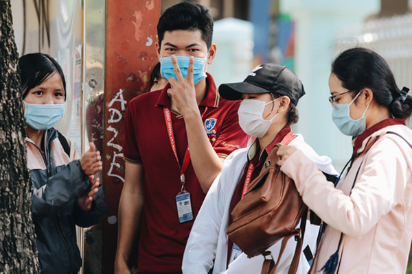 Từ hôm nay, không đeo khẩu trang nơi công cộng bị phạt đến 3 triệu đồng-2