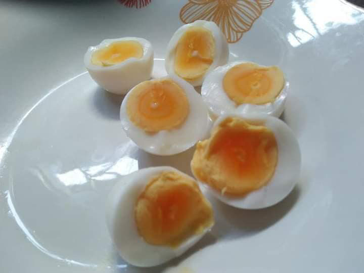 Trứng gà ác đắt gấp đôi trứng thường: Tiểu thương chỉ cách chọn hàng chuẩn-5