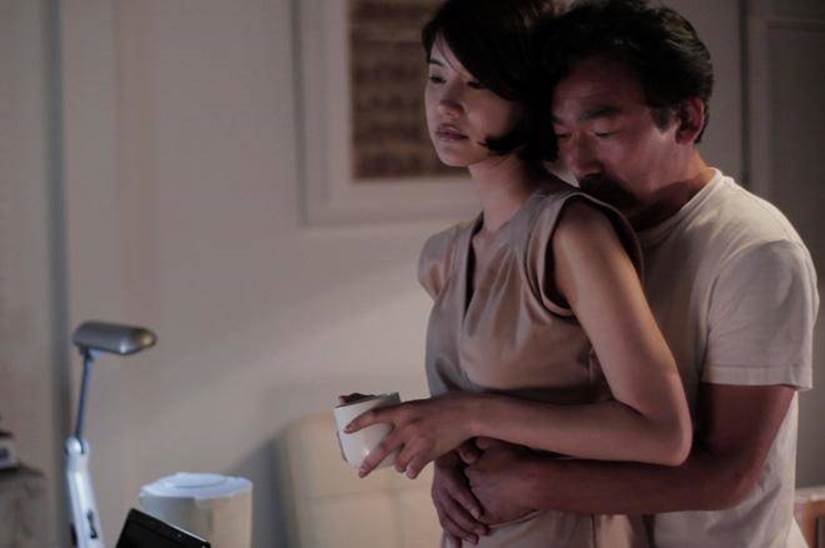 Mừng rơn vì sau mỗi lần lên giường chồng đều cho 2 triệu, tôi khiếp vía khi biết nguồn cơn-2