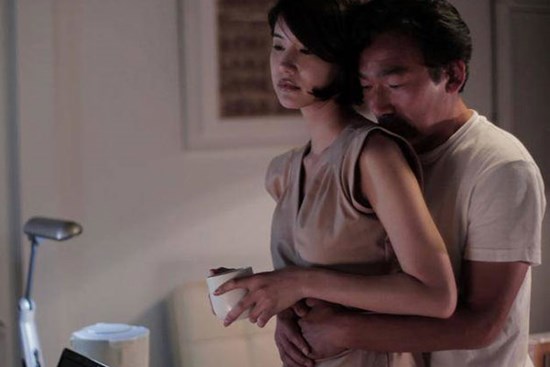 Mừng rơn vì sau mỗi lần lên giường chồng đều cho 2 triệu, tôi khiếp vía khi biết nguồn cơn