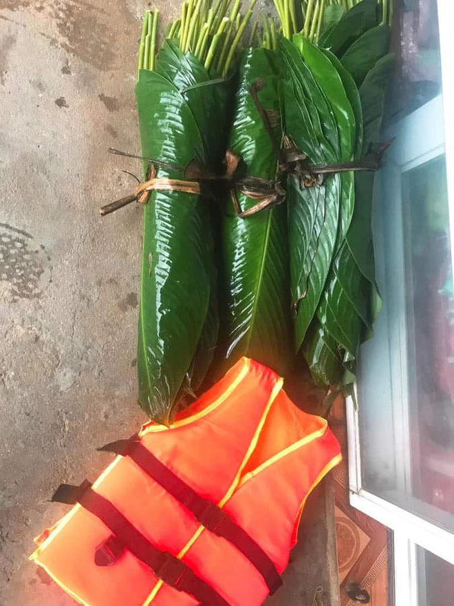 Người dân nhiều tỉnh thành chung tay gói hàng ngàn chiếc bánh chưng, bánh tét cứu trợ khúc ruột miền Trung-20