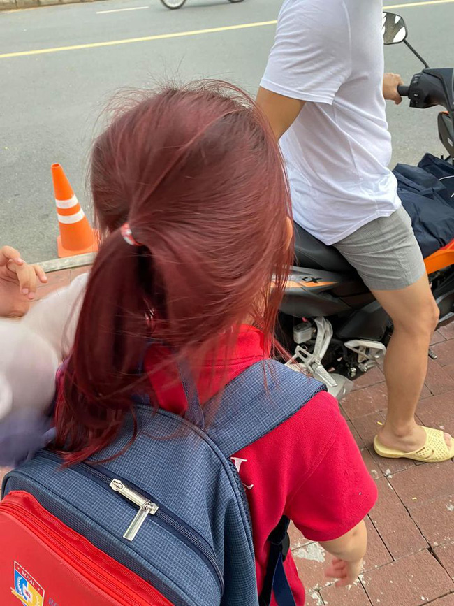 Con bị bạn cùng lớp chê xấu như quỷ, cách mẹ Sài Gòn phản ứng mới thật đáng để các phụ huynh học hỏi-2