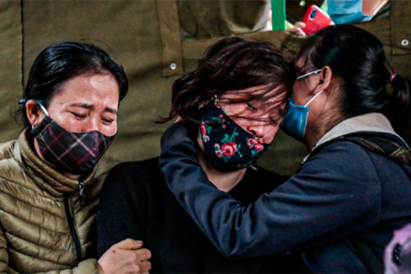 Sạt lở kinh hoàng khiến 22 cán bộ, chiến sĩ hi sinh: Người vợ mới sinh quỵ ngã ngày đón chồng trở về-6