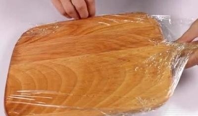 Thớt rất bẩn, không thể rửa sạch bằng nước, học cách này, thớt sạch trong 5 phút chẳng bị mốc-2